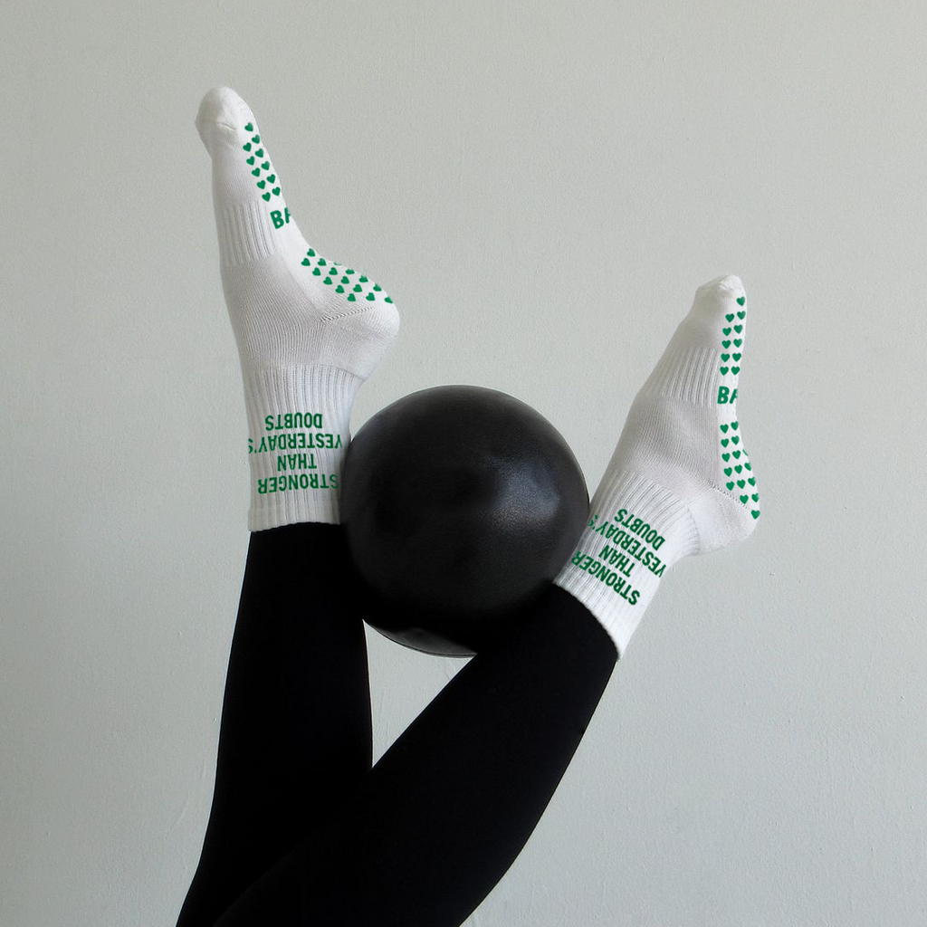 Grip Socks - Stronger than yesterday's doubt